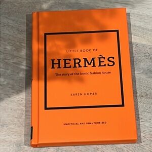 🆕 HERMES COFFEE TABLE BOOK 📖 THE STORY OF THE ICONIC FASHION HOUSE